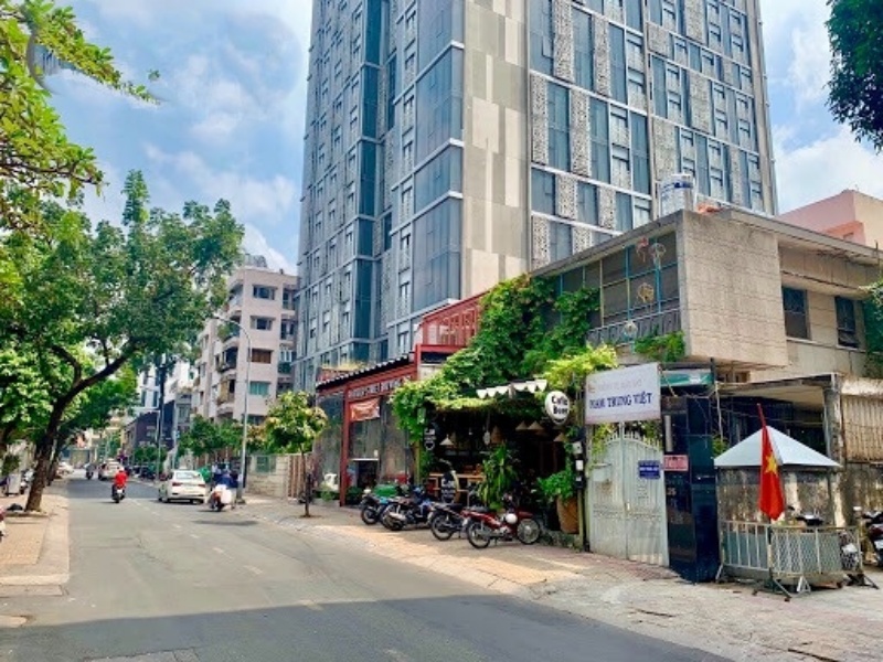 lich-su-con-duong-ngo-thoi-nhiem10